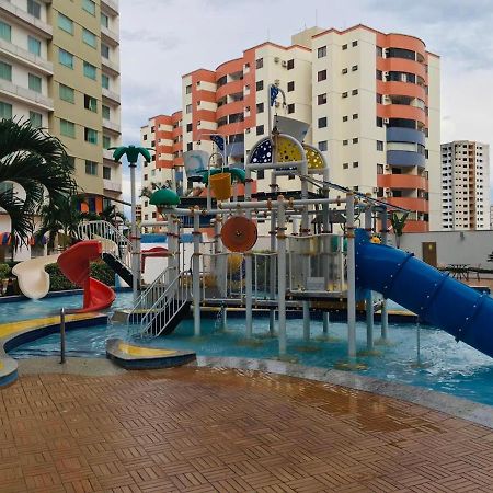 Prive Riviera Park Hotel Caldas Novas - Lindo Apartamento Inteiro Para 4 Pessoas 外观 照片